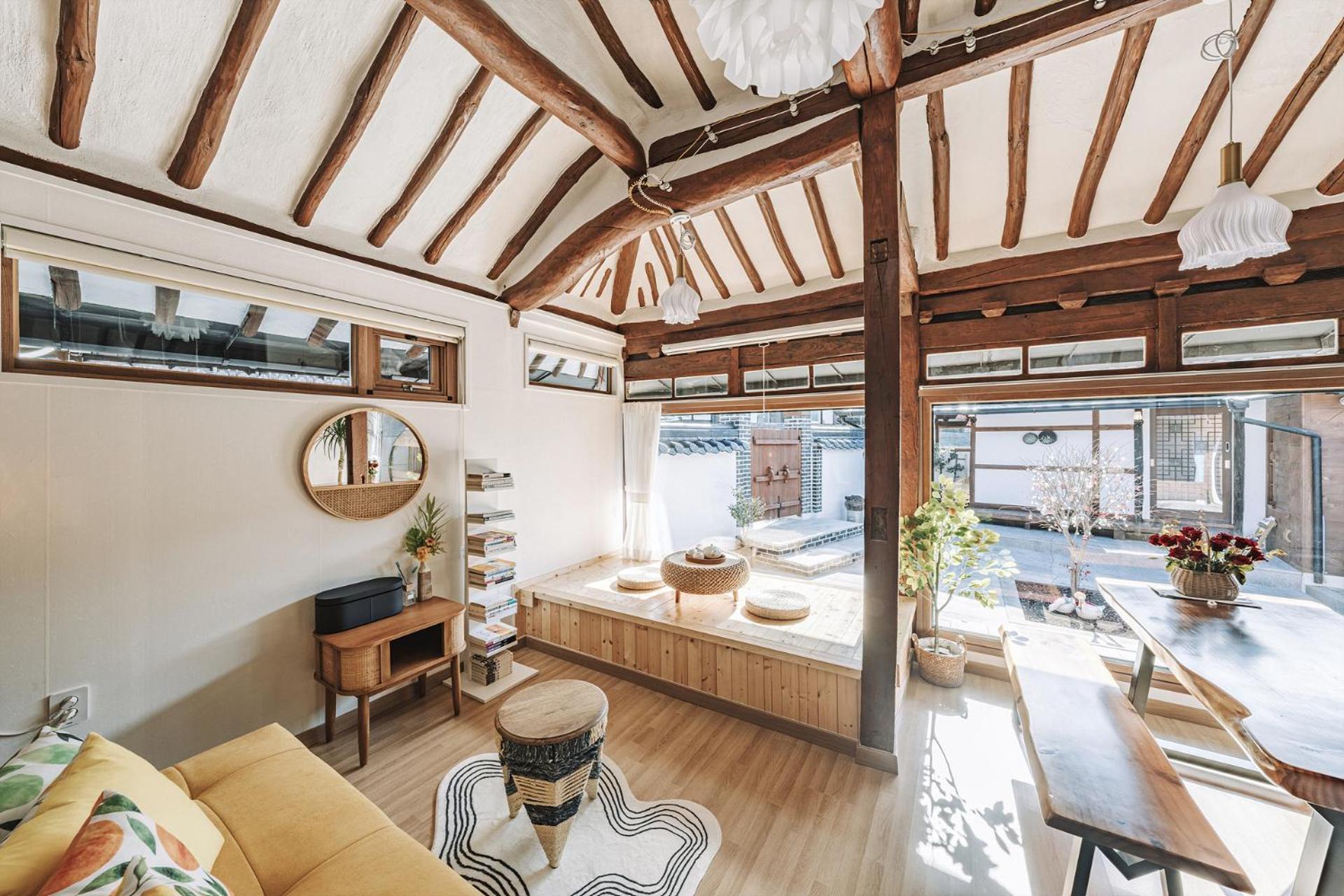 And Spring Hotel Jeonju Exterior foto